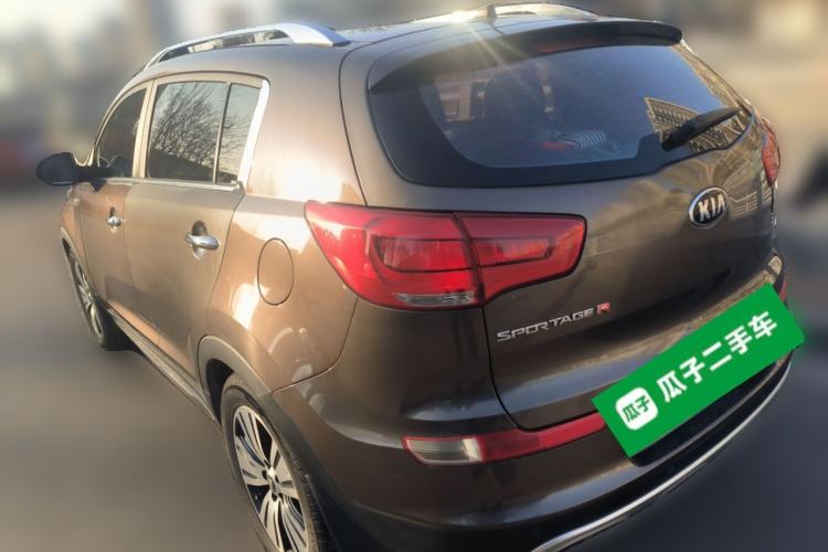 Used Kia Sportage R 2015 2.0L Automatic Two-Wheel Drive DLX Model Rear Left 45 Deg