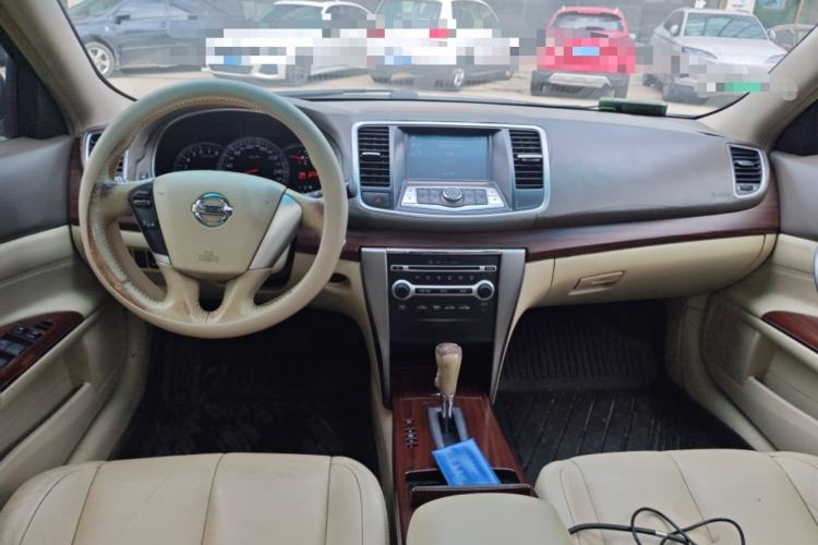 Used Nissan Teana 2008 2.0L XL Comfort Edition Center Console