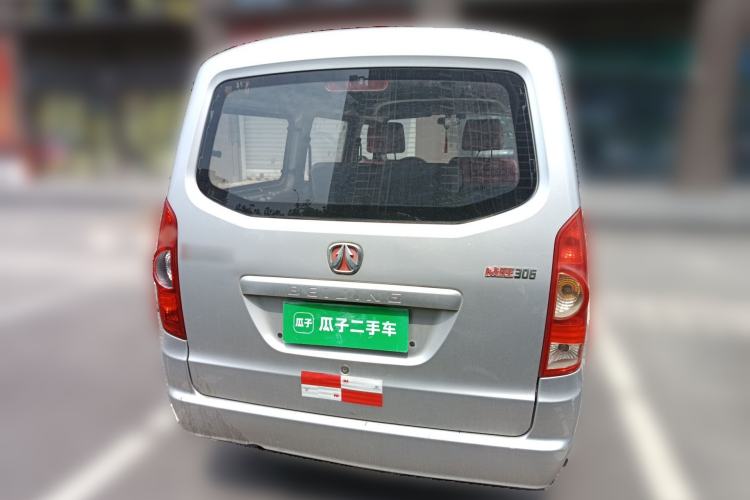 Used BAIC Weiwang 306 2014 1.2L Value Edition Van Comfort Type 5 Seats A12 China IV Emission Standard
