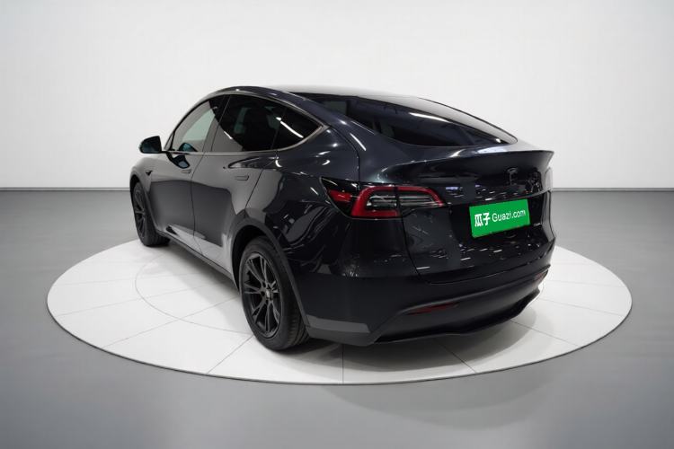 Used Tesla Model Y 2024 Rear-Wheel-Drive Version Exterior 2