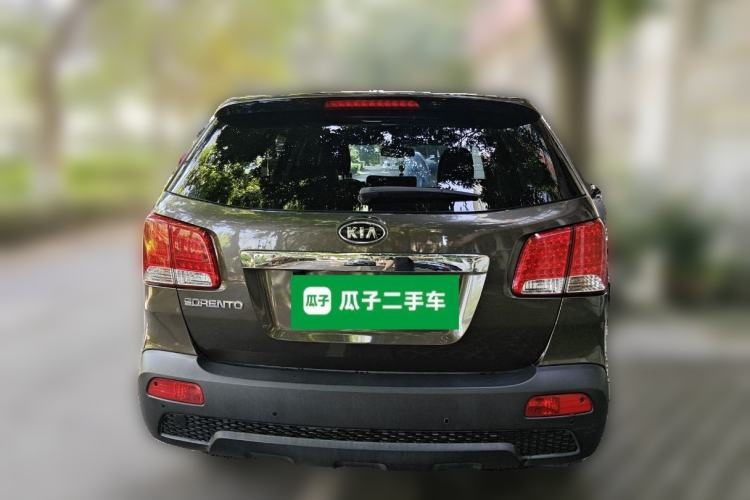 Used Kia Sorento 2012 2.4L Gasoline Supreme Edition
