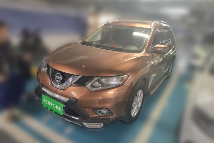 Used Nissan X-Trail 2015 2.5L CVT Leading MAX Edition 4WD