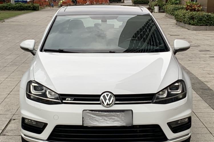 Used Volkswagen Golf 2016 1.4TSI Automatic R-Line Exterior 1