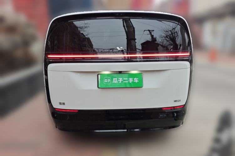 Used Li Auto MEGA 2024 Ultra Model