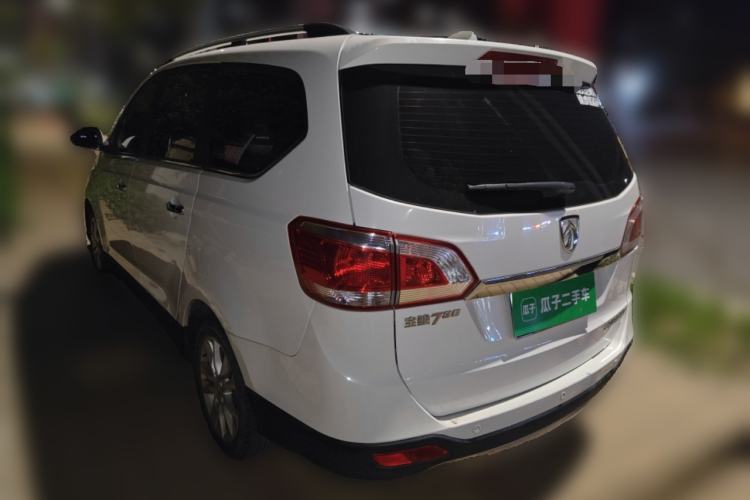 Used Baojun 730 2014 1.5L manual Comfort version 7 seats
