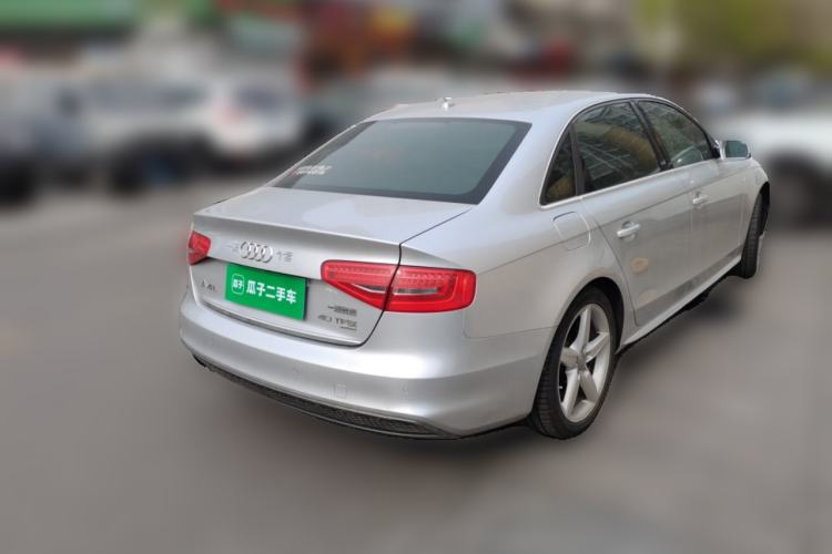 Used Audi A4L 2013 40 TFSI quattro Sport version Rear Right 45 Deg