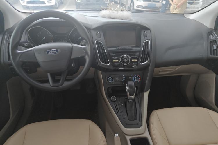 Used Ford Focus 2017 Sedan 1.6L Automatic Comfort Plus SmartDrive Edition