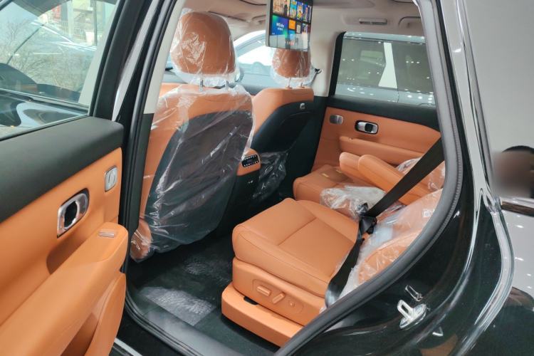 Used Leapmotor C16 2026 All-Electric 630 LiDAR Zhizun Edition 6 Seats