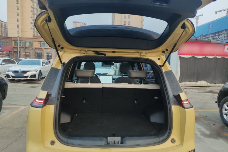 Used AION Y 2022 Plus 70 Smart Edition Trunk