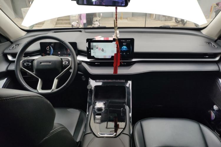 Used Haval H6 2021 3rd Generation 1.5T Automatic Two-Wheel Drive Max Center Console