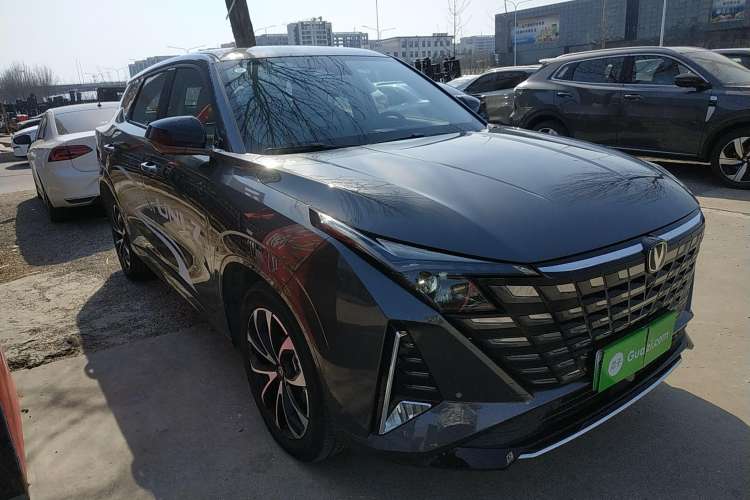 Used Changan UNI-Z New Energy 2024 Blue Whale Smart Electric iDD 125km Excellence Model
