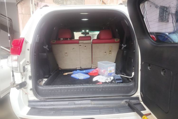 Used Toyota Prado 2010 4.0L Automatic TX-L
