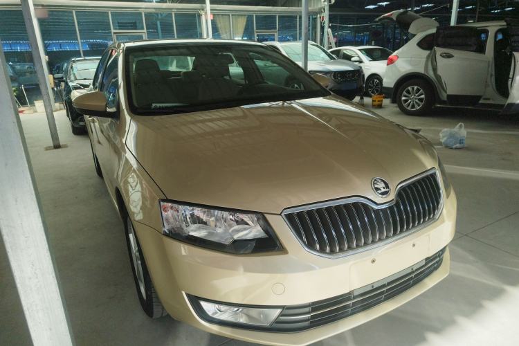 Used Skoda Octavia 2015 1.6L Automatic Yijun Edition
