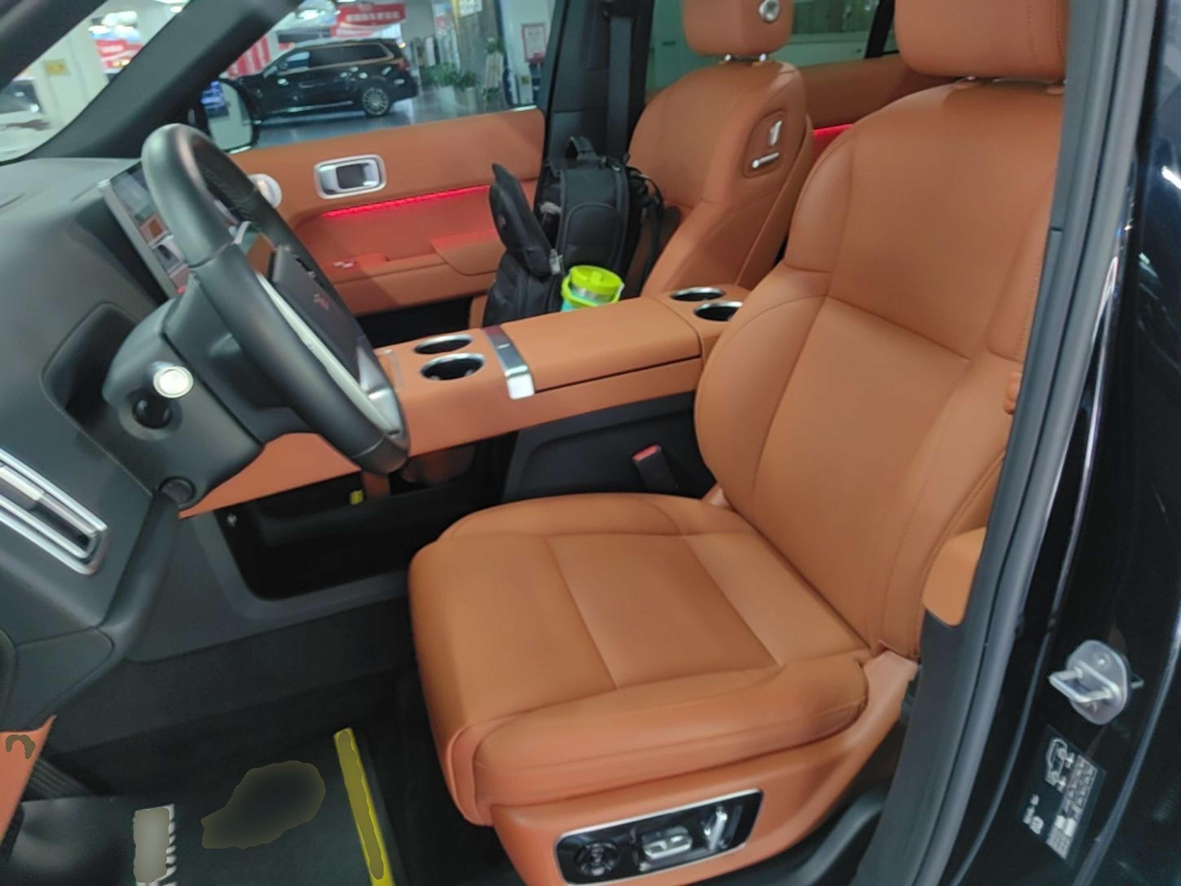 Vordere Reihe im Auto