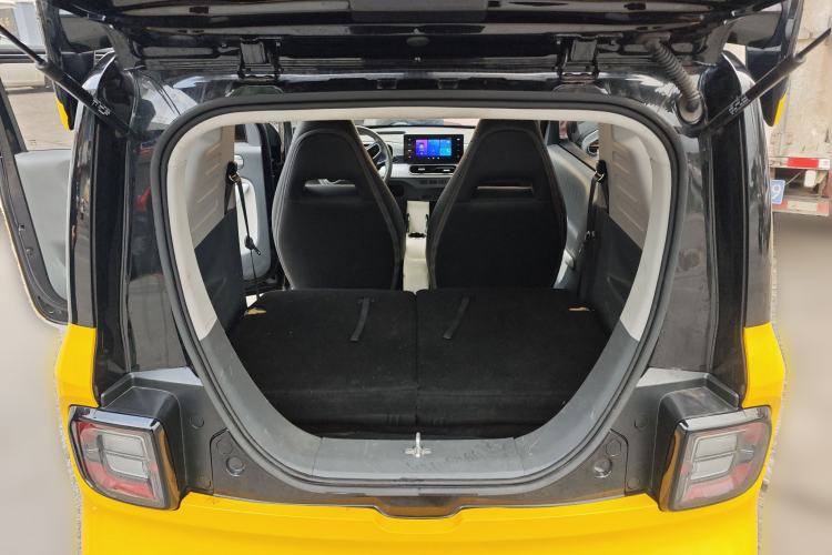 Used Geely Galaxy Panda 2025 210km Panda Kart Trunk