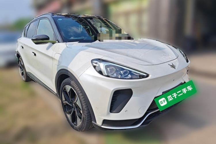 Used ARCFOX Alpha T 2022 653S+ 160kW Front Right 45 Deg