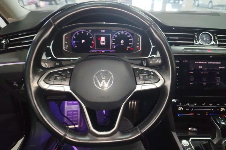 Used Volkswagen Magotan 2020 380TSI DSG Luxury Version Steering Wheel