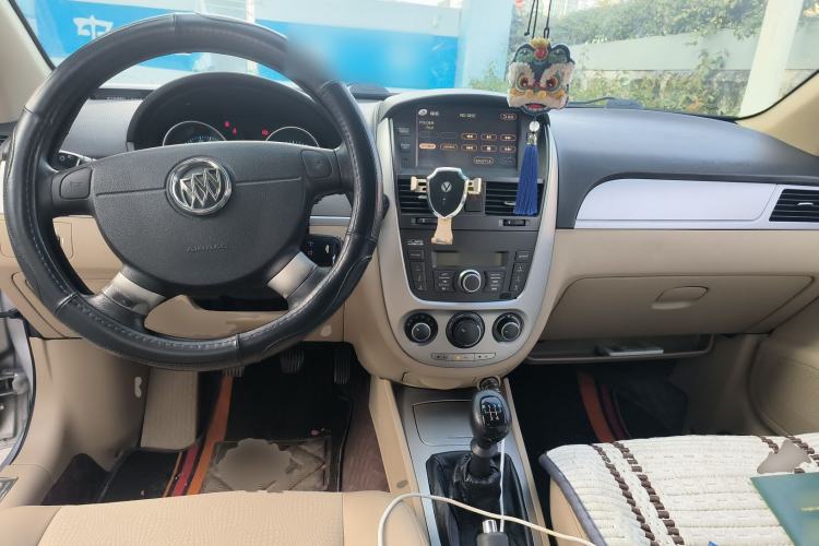 Used Buick Excelle 2011 1.6 LX-MT