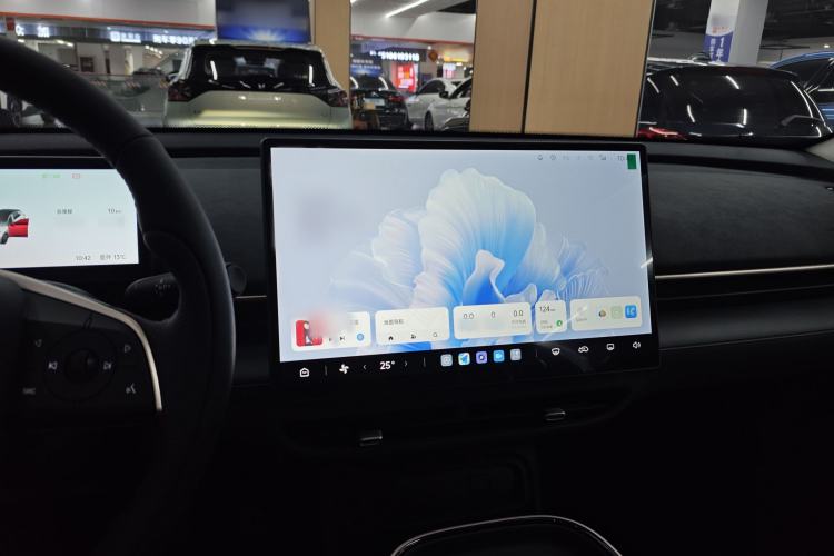 Used ARCFOX T1 2025 Model 425 PLUS
