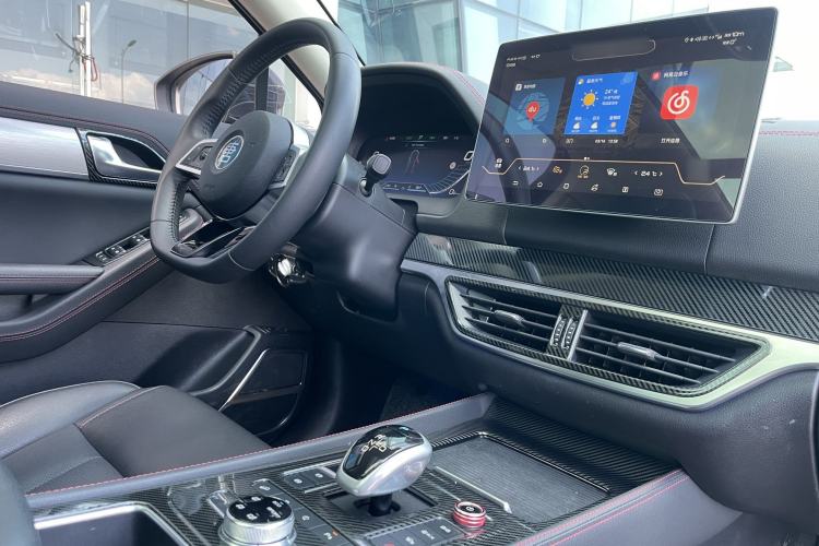 Used BYD Tang New Energy 2018 DM 2.0T All-Wheel Drive Smart Connectivity Luxury Model 7 Seats China V Emission Standard