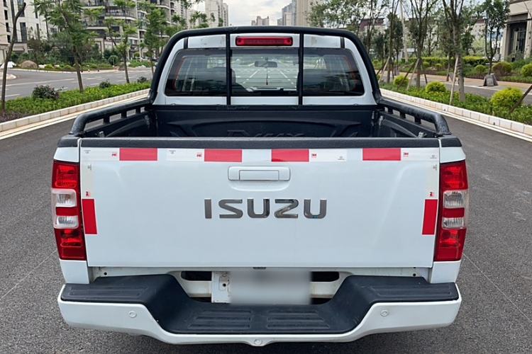 Used Isuzu JLM 2016 2.8T Four-Wheel Drive Ultra-Luxury Version JE493ZLQ4CA
