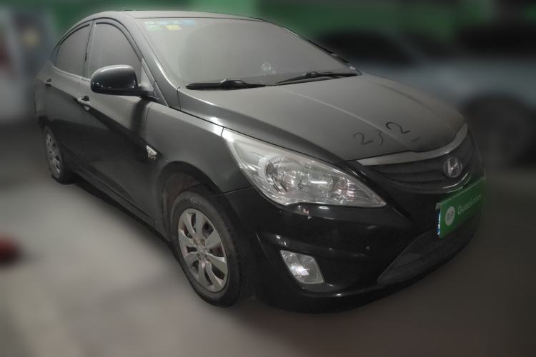 Used Hyundai Verna (older generation) 2010 Sedan 1.4L Manual Comfort GS
