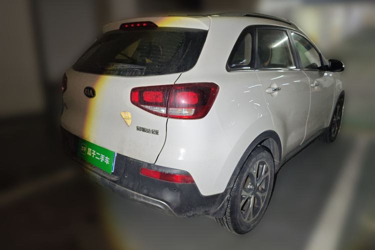 Used Kia KX3 2015 1.6L Automatic Two-Wheel Drive DLX Rear Right 45 Deg