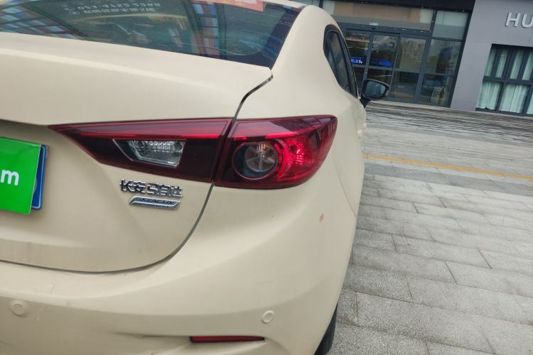 Used Mazda 3 Axela 2014 Sedan 1.5L Automatic Comfort Model Right Rear Taillight