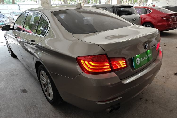 Used BMW 5 Series 2014 520Li Elegant Model

