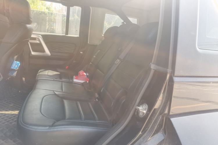 Used BAIC Off-Road BJ40 2019 2.0T Automatic Four-Wheel Drive Urban Hunter Edition Premium Model China V Emission Standard
