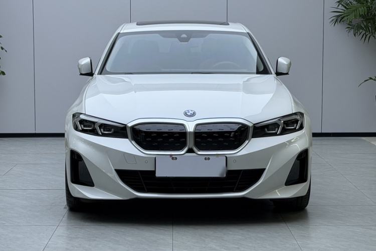 Used BMW i3 2022 eDrive 35 L Exterior 5