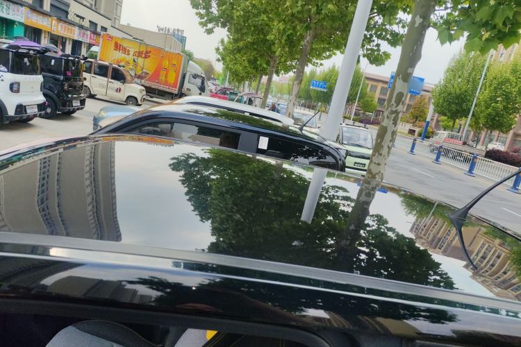 Used Chery QQ Ice Cream 2022 170km Sundae Phosphate Lithium-Ion Roof