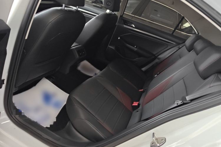 Used Volkswagen Bora 2021 1.5L Automatic Comfort Smart Connect Edition Interior 2