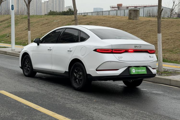 Used BYD Qin PLUS 2025 DM-i Smart Drive 55KM Leading Model