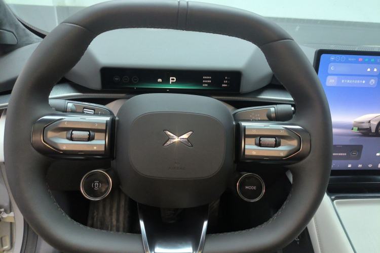 Used XPeng P7 2025 Model—820 Ultra Long Range Ultra
