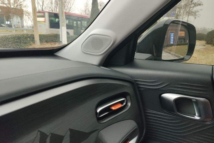 Used BAIC Off-Road BJ30 2026 Model Traveler 1.5T Hybrid Standard Version
