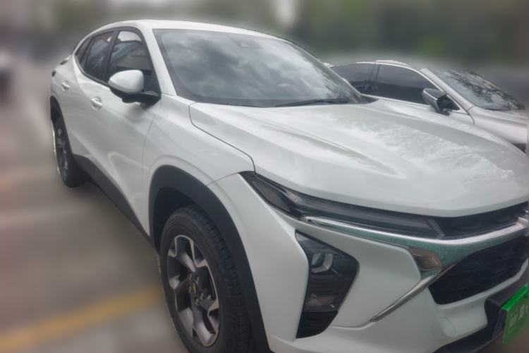 Used Chevrolet Seeker 2022 1.5T CVT Trendy Smart Edition Front Right 45 Deg