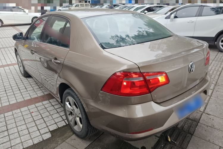 Used Volkswagen Bora 2015 Value Edition 1.6L Automatic Comfort Version