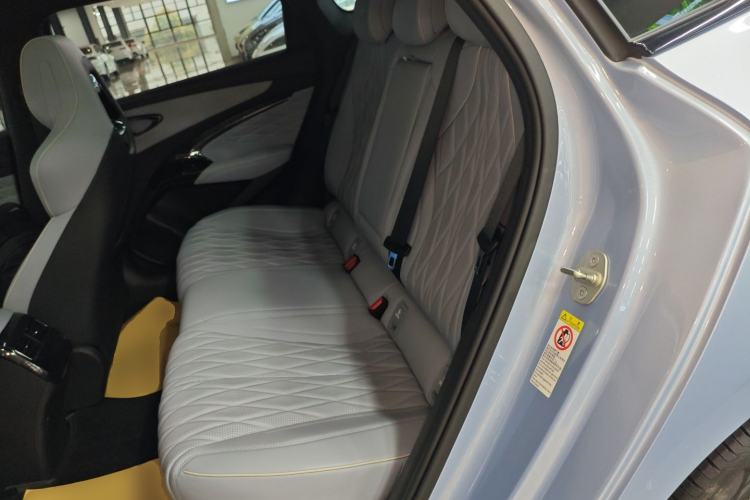 Used BYD Seal 2022 550 km Standard Range Rear-Wheel Drive Elite Version
