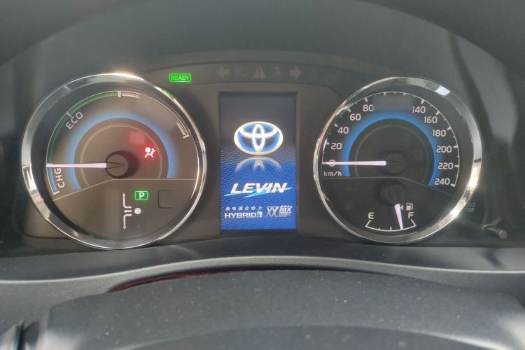 Used Toyota Levin 2017 Revised Dual-Engine 1.8H GS E-CVT Elite Sunroof Version China V Standard