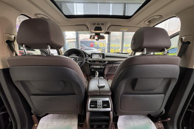 Used BMW X5 2018 xDrive28i
