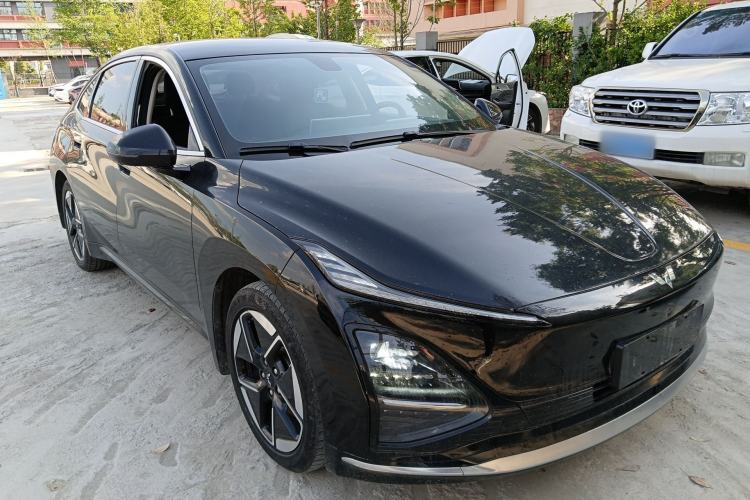 Used Wuling Xingguang 2024 Co-Creation Edition 510 Advanced Model Front Right 45 Deg