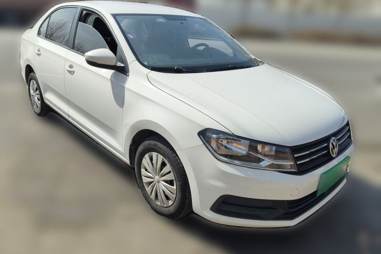 Used Volkswagen Santana 2018 1.5L Manual Fashion Edition Front Right 45 Deg