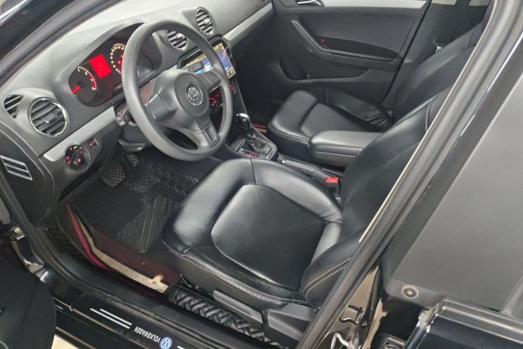 Used Volkswagen Jetta 2015 Value Edition 1.6L Automatic Comfort Version
