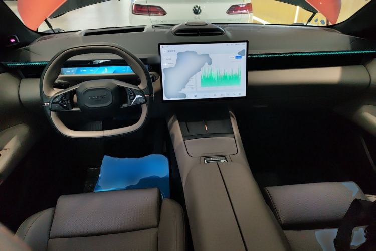 Used Lynk & Co Z10 2025 95 kWh 702 km All-Wheel Drive Intelligent Driving Ultra
