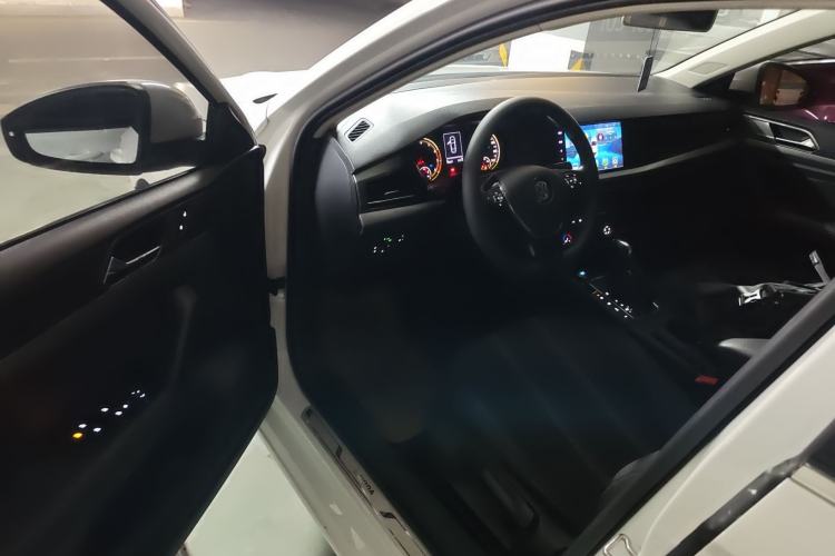 Used Volkswagen Lavida 2018 280TSI DSG Comfort Edition China V Standard Driver Seat