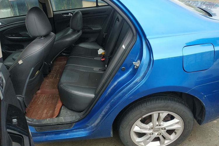 Used BYD Surui 2014 1.5L Manual Luxury Model