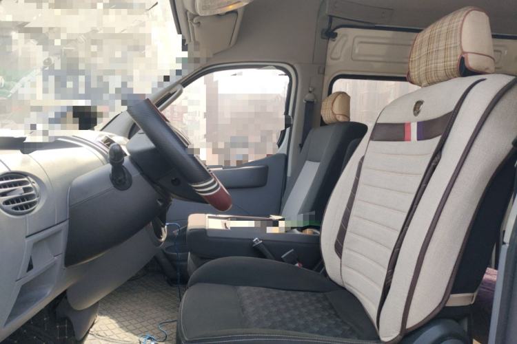 Used SAIC MAXUS Xintu V80 