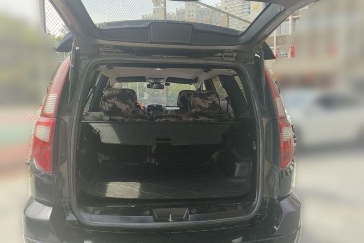 Used Haval H3 2010 Ruiyi Edition 2.0L Luxury Model Trunk