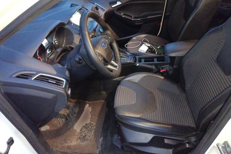 Used Ford Focus 2018 Sedan Classic EcoBoost 180 Automatic Elite Model
